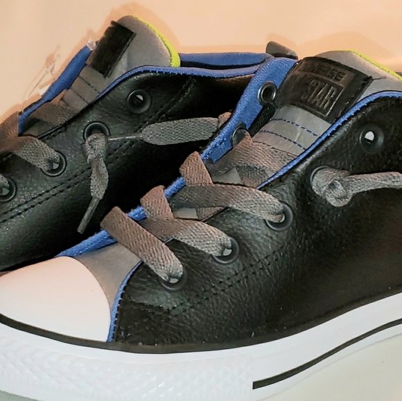 black leather converse size 2